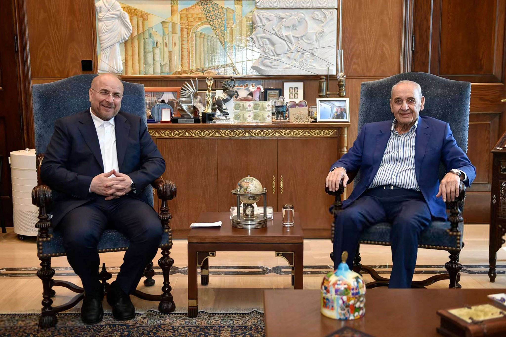الخارج ينضمّ للداخل... ويُفوّض بري “ترسيم» خارطة طريق ثلاثيّة الأبعاد!
السفيرة الأميركيّة تسأل عن قائد الجيش... ورئيس المجلس: “بعدني على موقفي”
