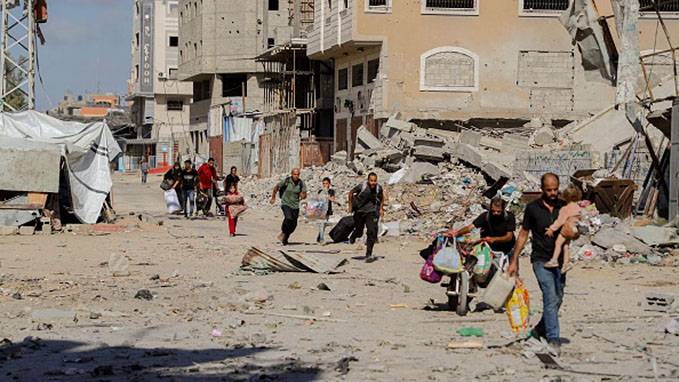 العالم يتفرّج على جريمة
إبادة اللبنانيين والفلسطينيين