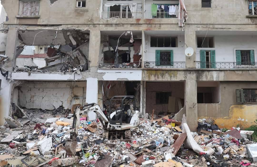 النبطية تشيّع شهداء مجزرة مبنى البلديّة الـ 16