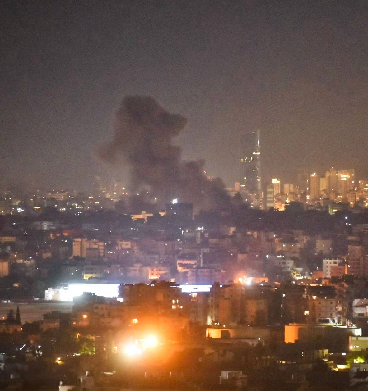 هوكشتاين والتفاوض تحت النار... «الشياطين» في تفاصيل آليات الـ1701
بري لوقف العدوان أولاً... حزب الله: العدو لا يستطيع «إملاء الشروط»
«إسرائيل» تمهّد لاستهداف المستشفيات وبوحبيب يُحرّض على طهران!