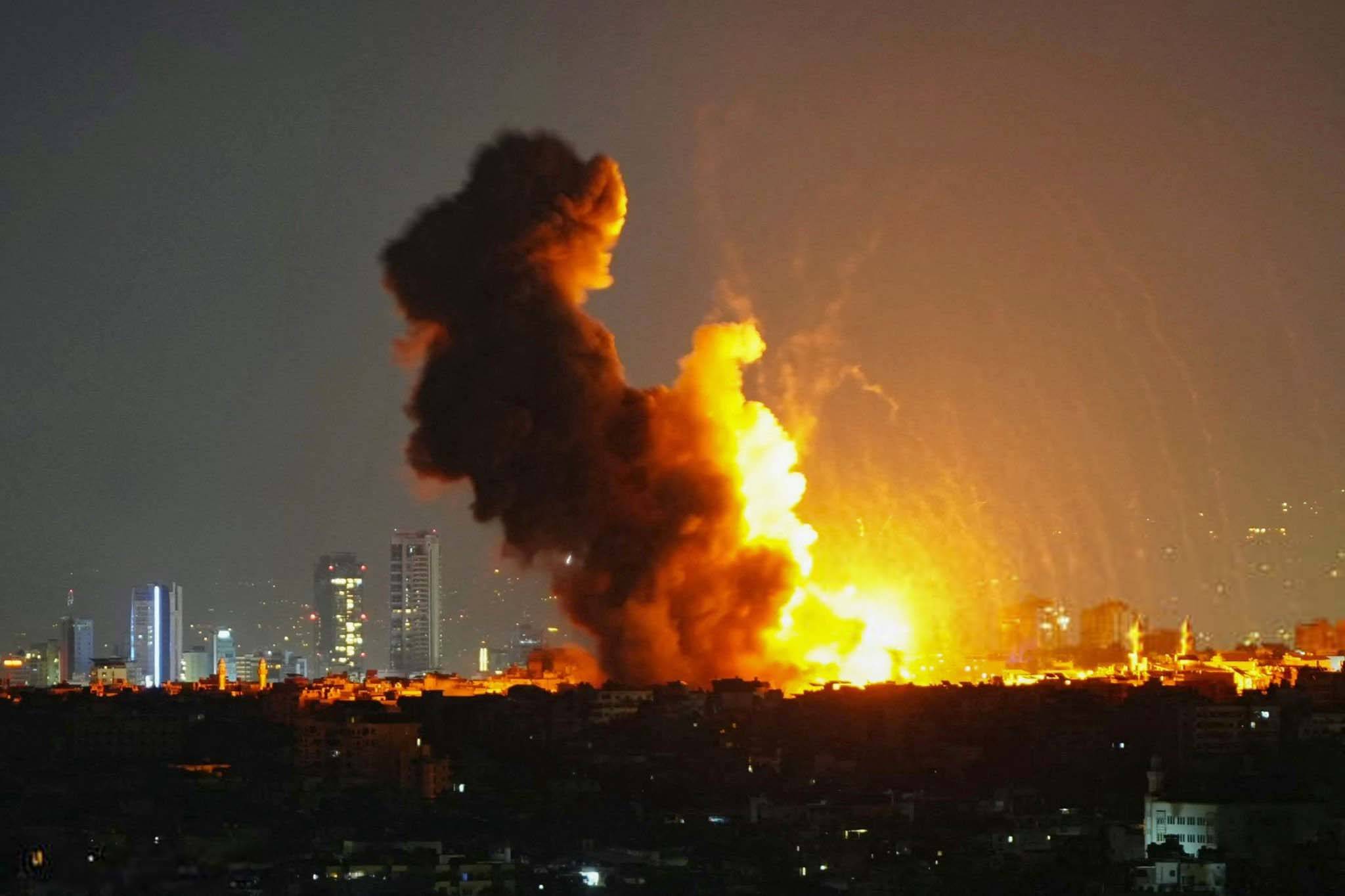 هاشم صفي الدين شهيدا والمقاومون في الجنوب يرسمون مصير المنطقة
هوكشتاين غادر ولن يعود وبري قضى على طموحه بتعديل الـ 1701
جنبلاط: الحرب مستمرة... مؤتمر باريس إنساني وأسئلة عن توزيع المساعدات؟
