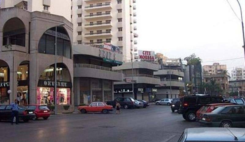 الأسواق مدينة أشباح... تحارب من أجل البقاء