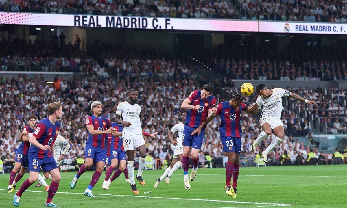 البرنابيو مسرحاً للكلاسيكو الاسباني بين ريال مدريد وبرشلونة غداً