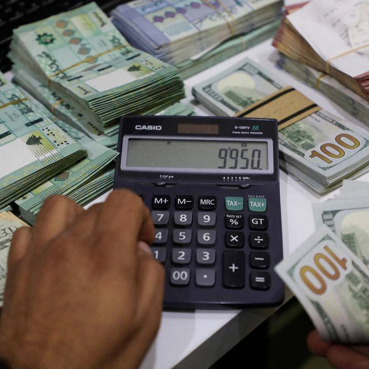 شقير: الاقتصاد الوطني يهبط بسرعة قياسية نحو الهاوية