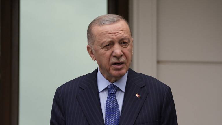 أردوغان يؤيد إنهاء النزاع الكردي