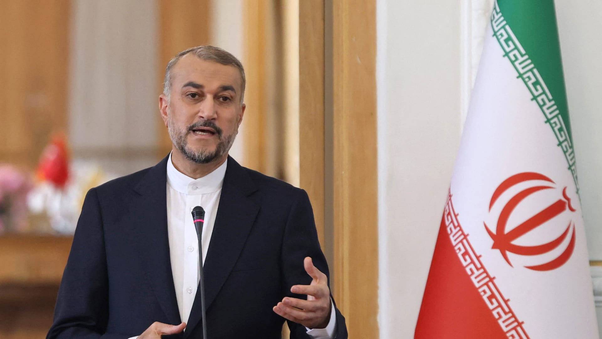 عراقتشي: لن نتأثر بنتائج الانتخابات الأميركية
غالانت: لن نقبل اي وجود ايراني في سوريا