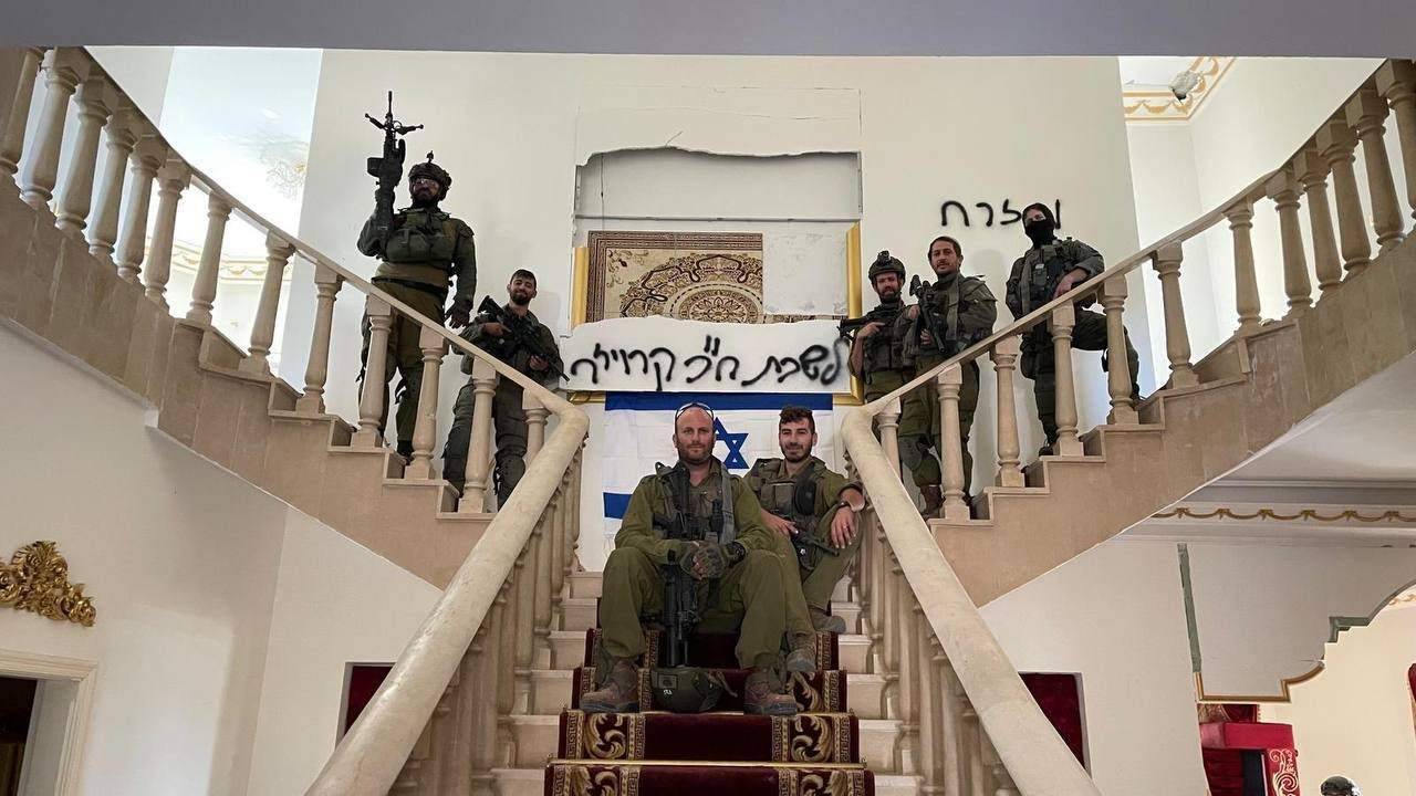 جيش العدو يطرد عضو كنيست من الخدمة بسبب "مكتبه المزعوم في لبنان"