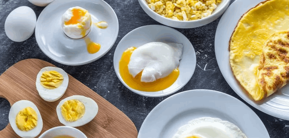 ماذا يحدث للجسم عند الإفراط في تناول البيض يوميًا؟