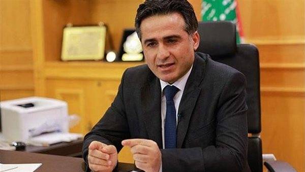 حميه أكّد العمل لإبقاء كلّ الطرق سالكة:
ما حصل في البترون إنتهاك صارخ للسيادة