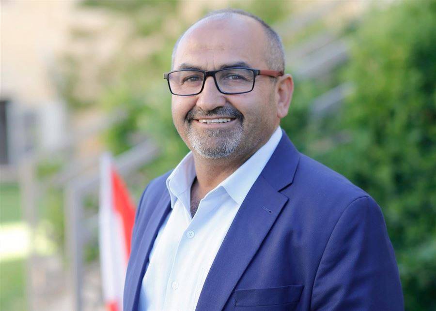 "اللقاء السنّي رسالة دعم لموقف ميقاتي من الـ1701 في قمّة الرياض"
الحشيمي لـ"الديار": لا وقف للنار قريباً ولا عودة لهوكشتاين
وعلينا البحث عن مصلحة لبنان فقط وليس مصلحة الخارج