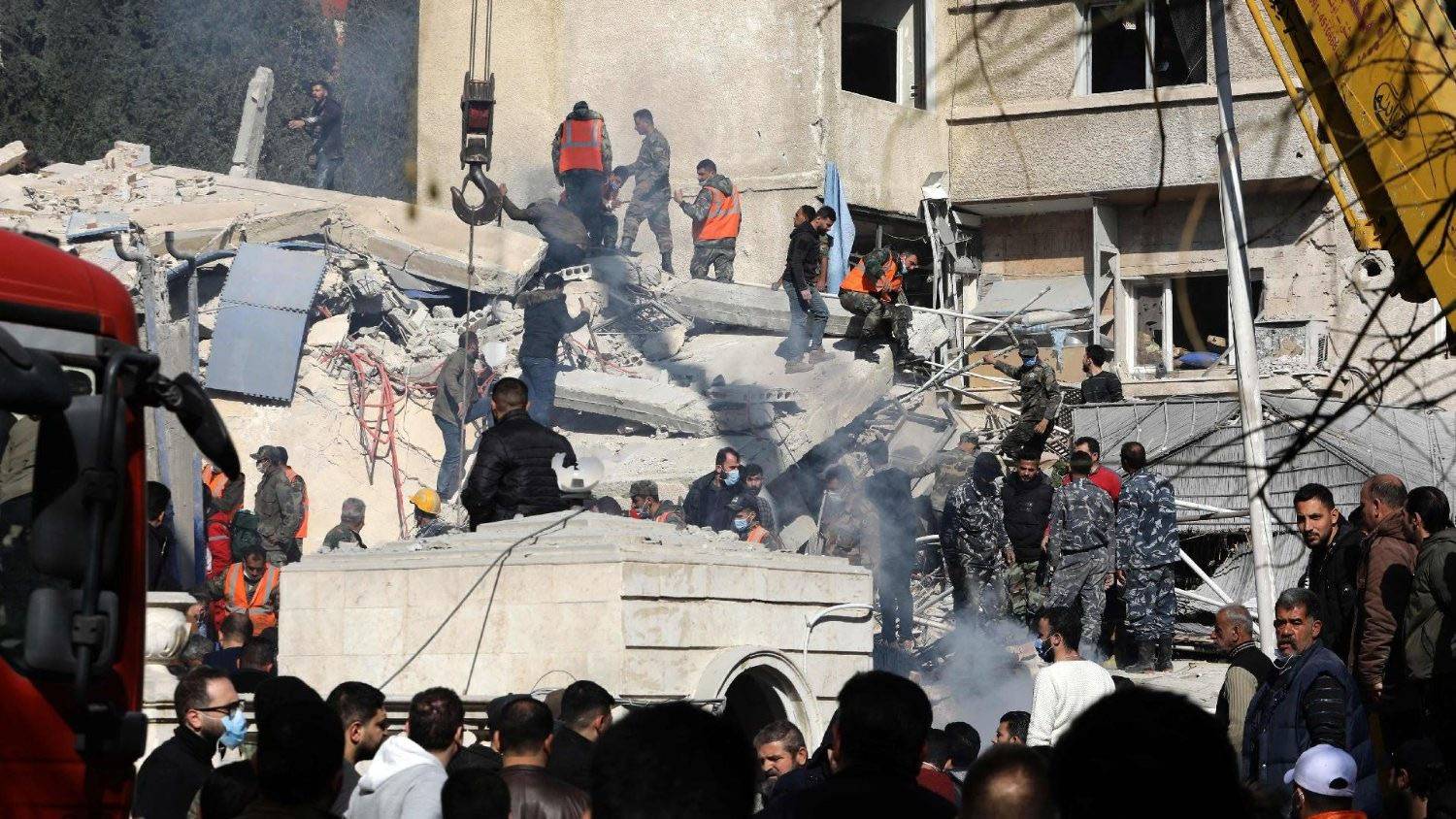 تفاصيل جديدة عن الرد الإيراني على «إسرائيل»
إيران: لا فرق بين ترامب وبايدن... غروسي الى طهران