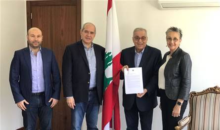 بو حبيب تسلّم رسالة النداء النيابيّة الى المديرة
العامة لليونسكو لحماية المواقع التراثيّة