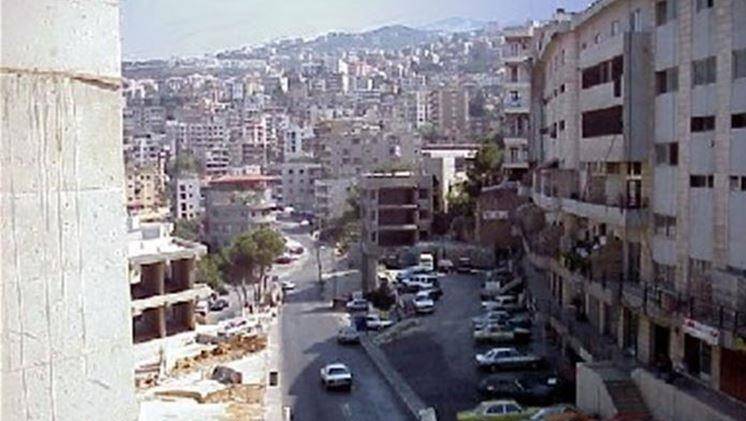 سطو مسلّح فجراً على مطعم في المطيلب.. ورئيس البلدية يطمئن: سيتمّ توقيف السارقين قريباً