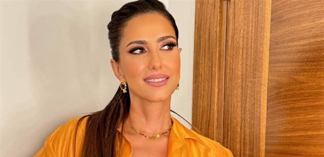 حنان مطاوع تشوق متابعيها لعملها الجديد