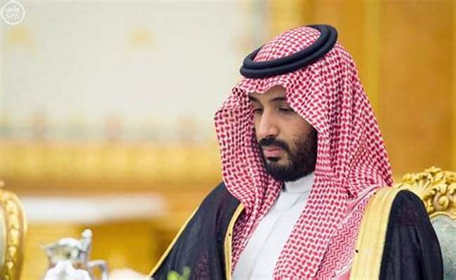 بن سلمان يتلقى اتصالاً من بزشكيان... والنائب الأول للرئيس الإيراني يشارك بقمة الرياض اليوم