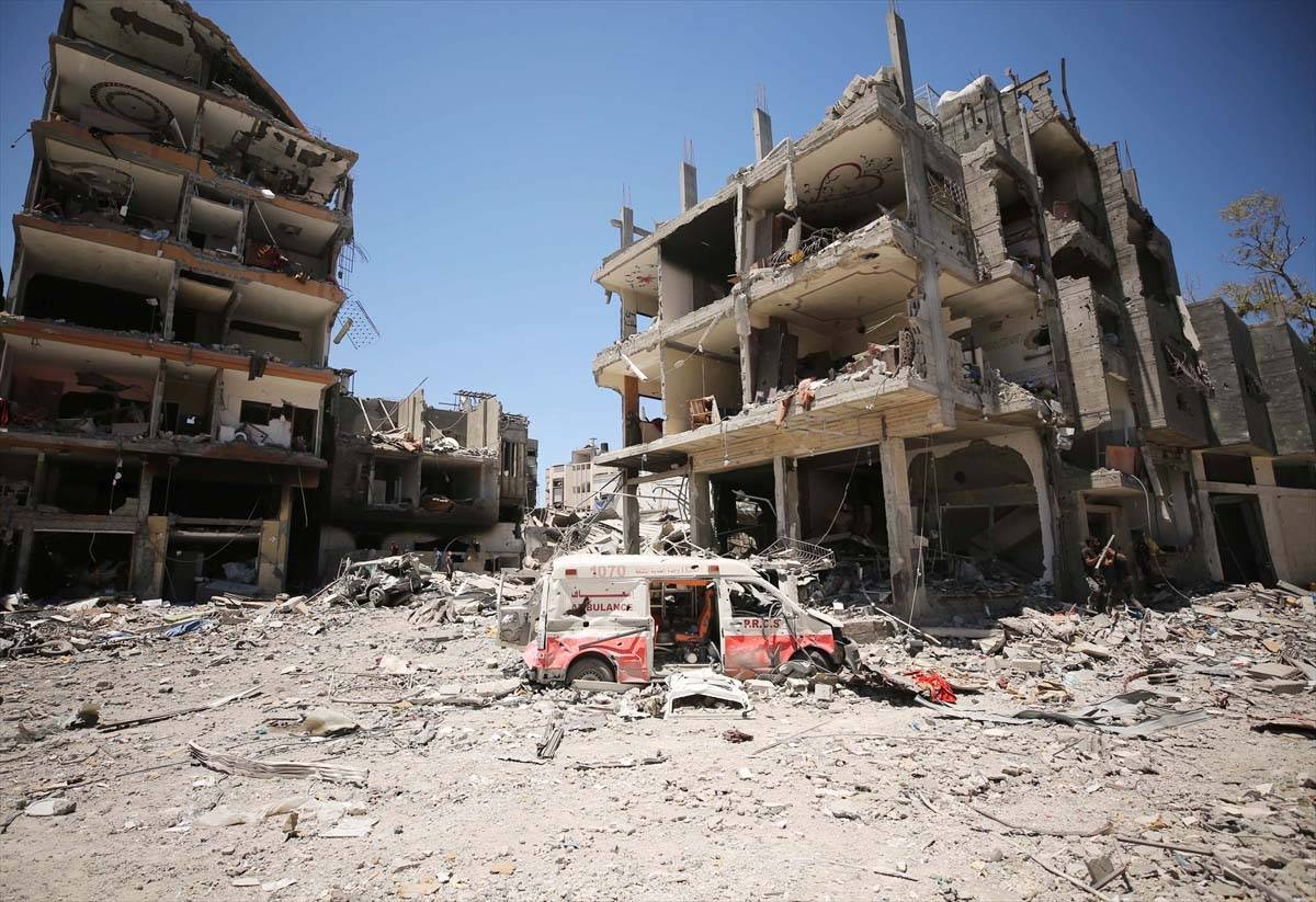 عشرات الشهداء في غزة والمقاومة تتصدّى للإحتلال... العدو يعترف بقتلاه
سموتريتش: لبسط السيادة على الضفة... وساعر: الدولة فلسطينيّة ليست أمراً «واقعياً»