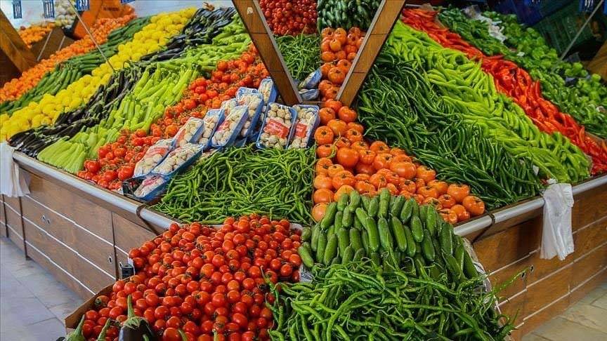 وفرة الخضر والفاكهة في الحرب: نذير خير للمواطن وشرّ للمزارع... ما القصة؟