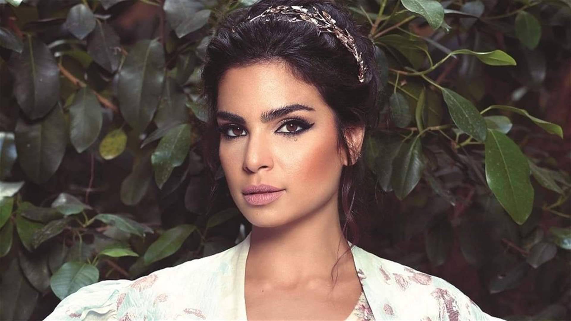 ريتا حايك تروي قصة "هنا"