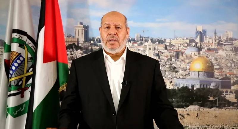 الحية: نبحث كل المسارات لوقف الحرب في غزة