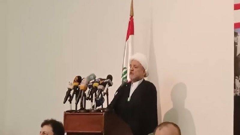 لقاء للقوى والأحزاب في الأونيسكو:
لن يستطيع أحد أن ينزع سلاح المقاومة