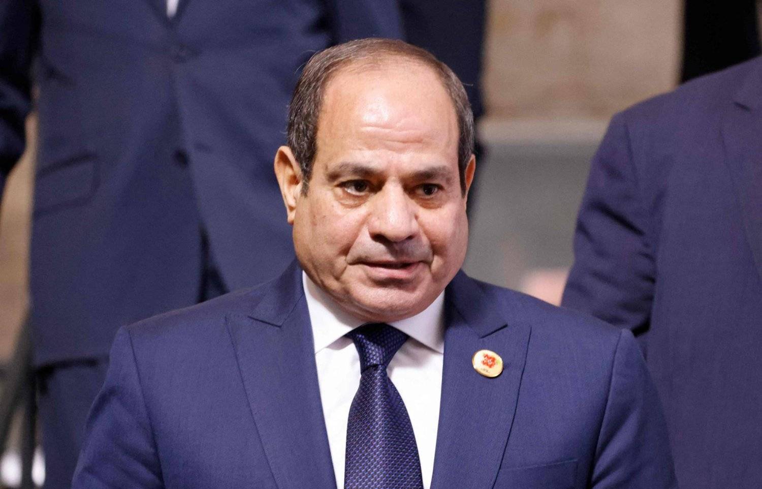 السيسي يطلب نصيحة من متحدث الجيش المصري