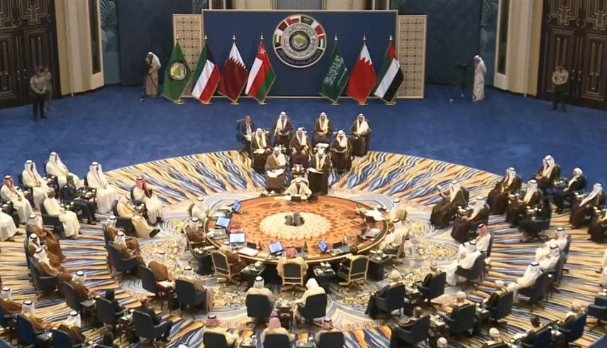 القمة الخليجية: نتطلع إلى أن يكون وقف النار في لبنان مقدّمة لإنهاء الحرب