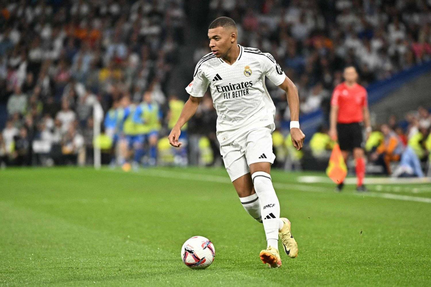 حملة إنقاذ واتهامات بالسحر...
مبابي ضائع في ريال مدريد