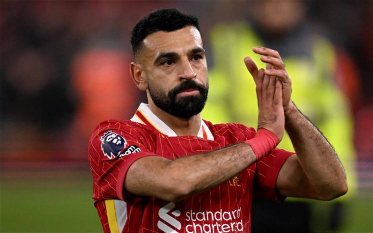صلاح وليفربول... مفاجأة سعودية في لعبة "المفاوضات الموسيقية"