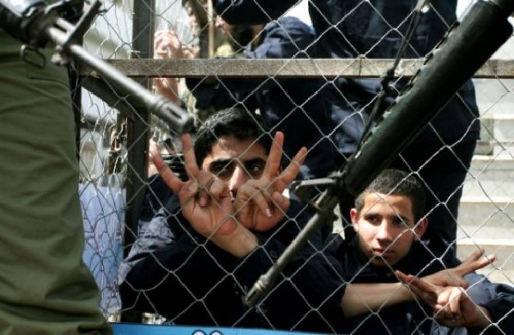 تحذيرات من تصاعد وفيات المعتقلين الفلسطينيين بسجون "إسرائيل"