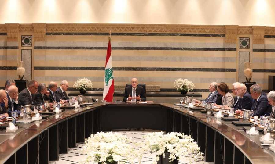 مجلس الوزراء جدد تأكيد الالتزام بتنفيذ الـ 1701 بمندرجاته كافة
ميقاتي: سنبدأ مرحلة تعزيز حضور الجيش في الجنوب وإعادة الإعمار