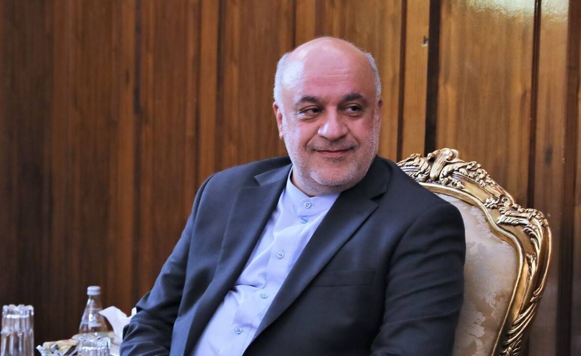 بعد إصابته بعملية "تفجير البايجرات"... السفير الإيراني يعود الى لبنان الأحد