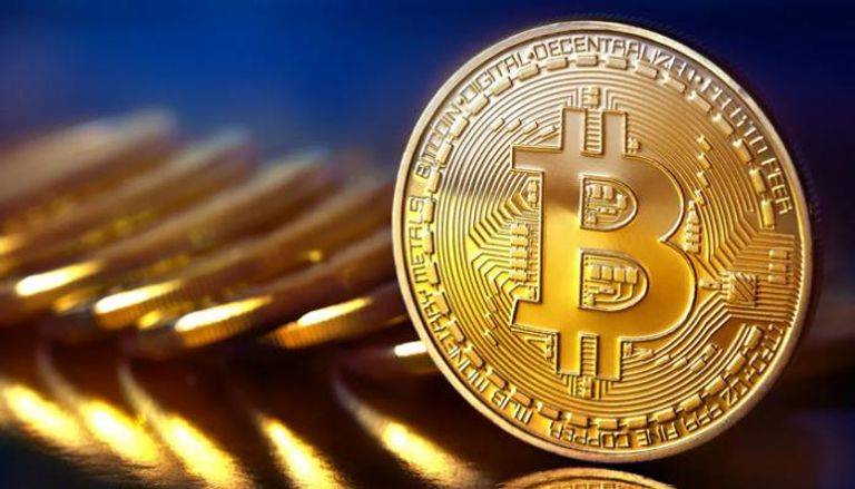 لأول مرة في تاريخها.. "بيتكوين" تتخطى الـ100 ألف دولار