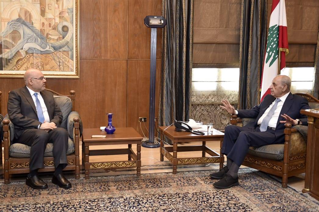 بري يستقبل سفيرة كندا ويتابع شؤوناً صحية مع وزير الصحة