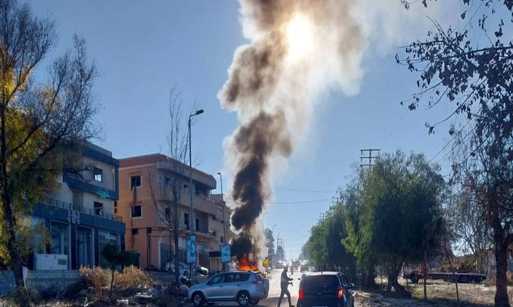 العدو يواصل خرقه لاتفاق وقف إطلاق النار… شهيد وأربع إصابات في استهداف سيارة في بنت جبيل