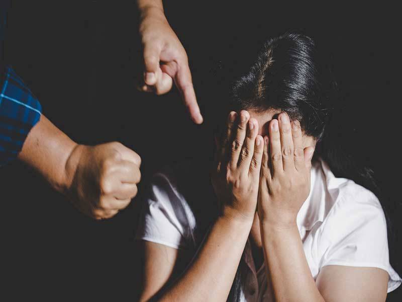 قوى الأمن: عدد الشكاوى من حالات
العنف الأسري المبلّغ عنها هو 37  لـ ت2