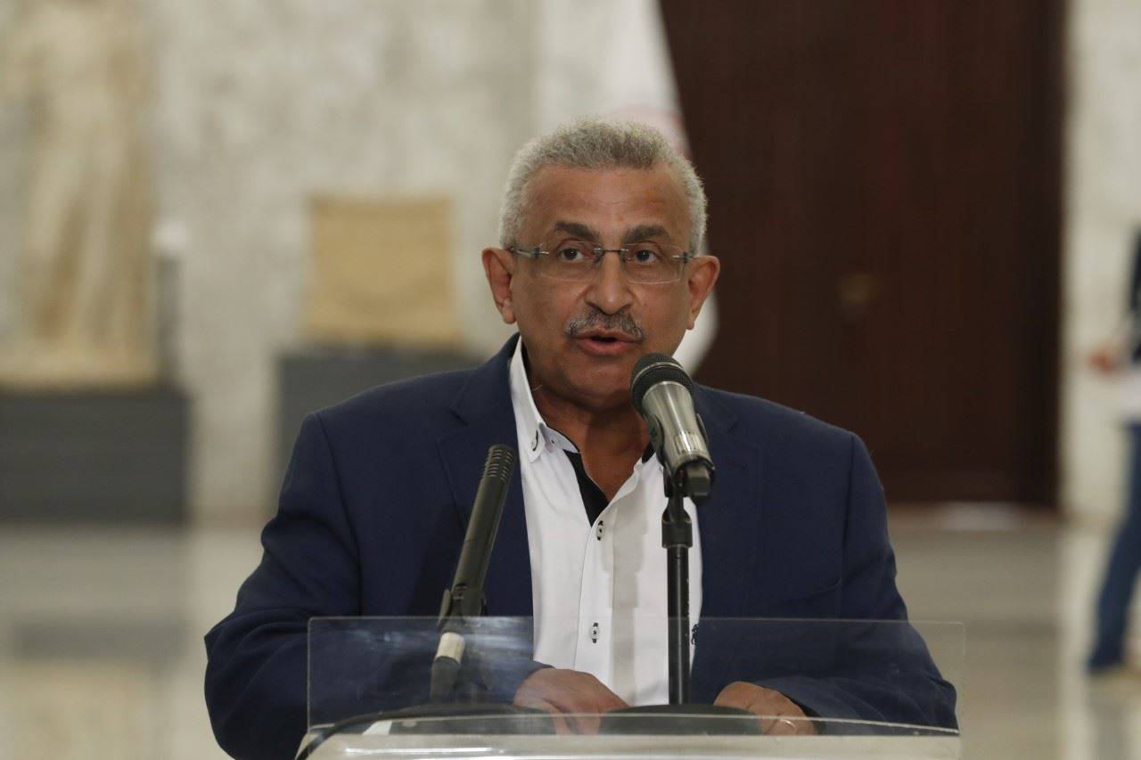 "كلّ المؤشّرات توحي بانتخاب الرئيس في 9 كانون الثاني"
سعد لـ "الديار": تسونامي فوضى قد يأتينا من سوريا
والاتفاق الذي وُقِّع مع "إسرائيل" لم يكن لمصلحة لبنان