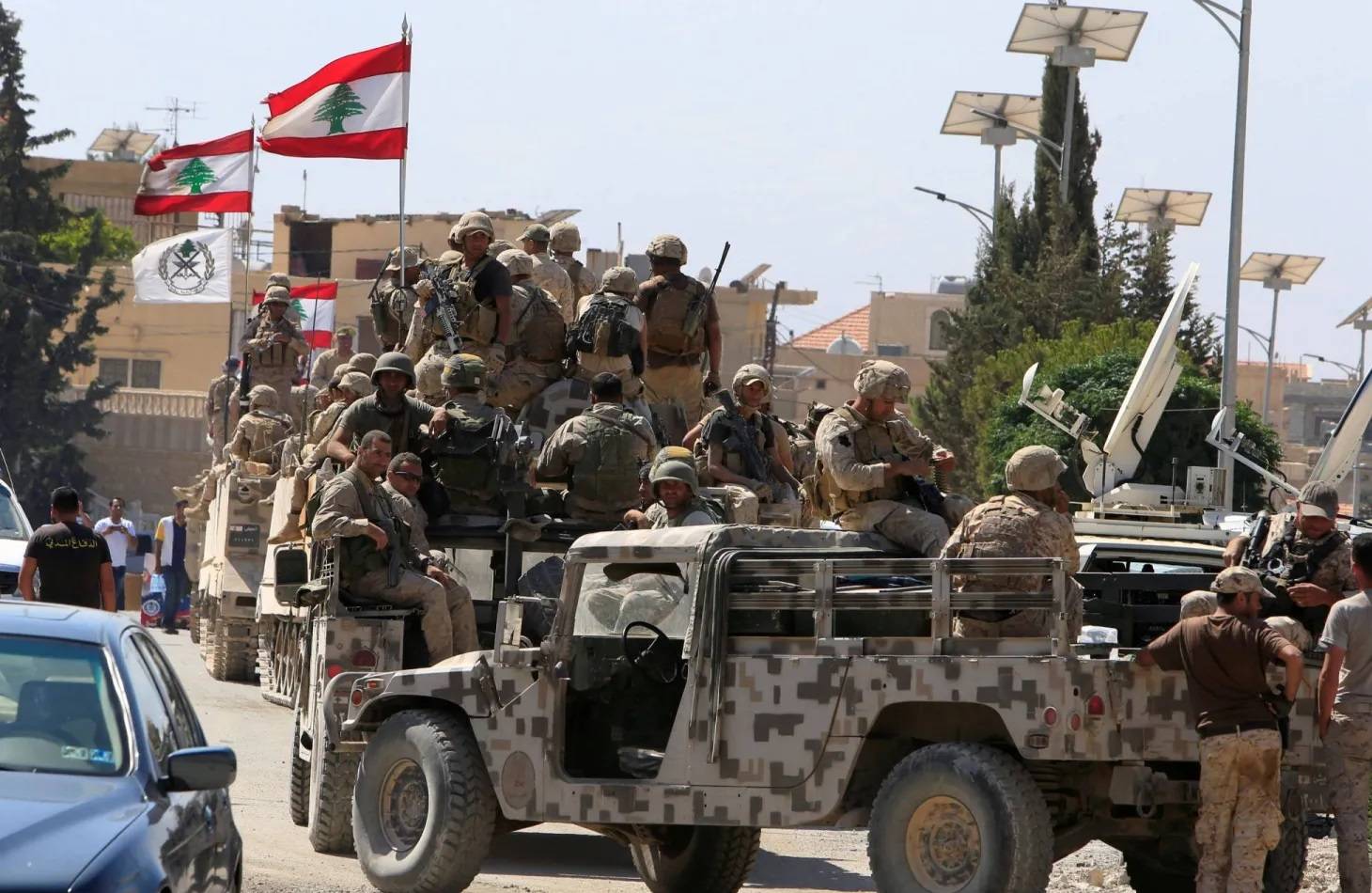 الجيش اللبناني يتمركز في 5 نقاط حول الخيام... وتحليق كثيف للطيران المعادي فوق المنطقة