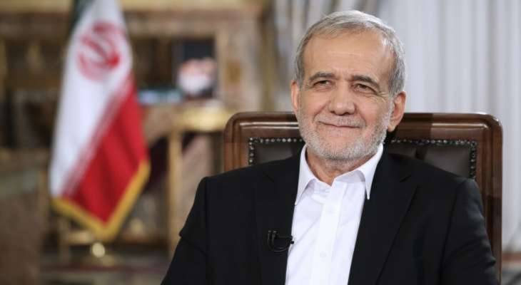 بزشكيان من القاهرة: على الدول الإسلامية أن تتوحد ضد عدوان الكيان الصهيوني