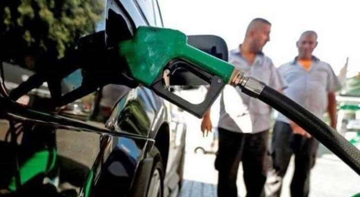 محافظ بيروت: يمنع على مستثمري
محطات المحروقات شراء النفط المهرب