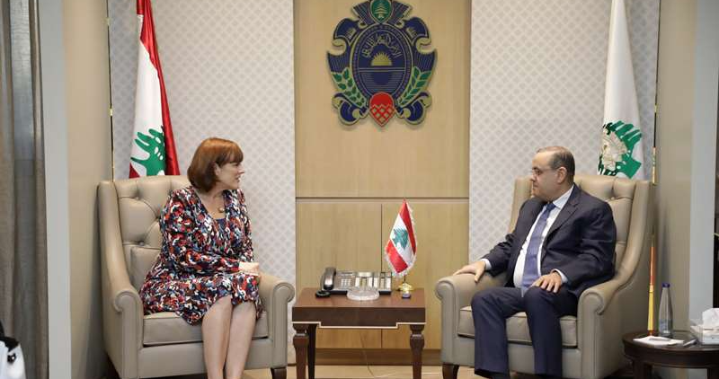 البيسري أستقبل سفيرة كندا