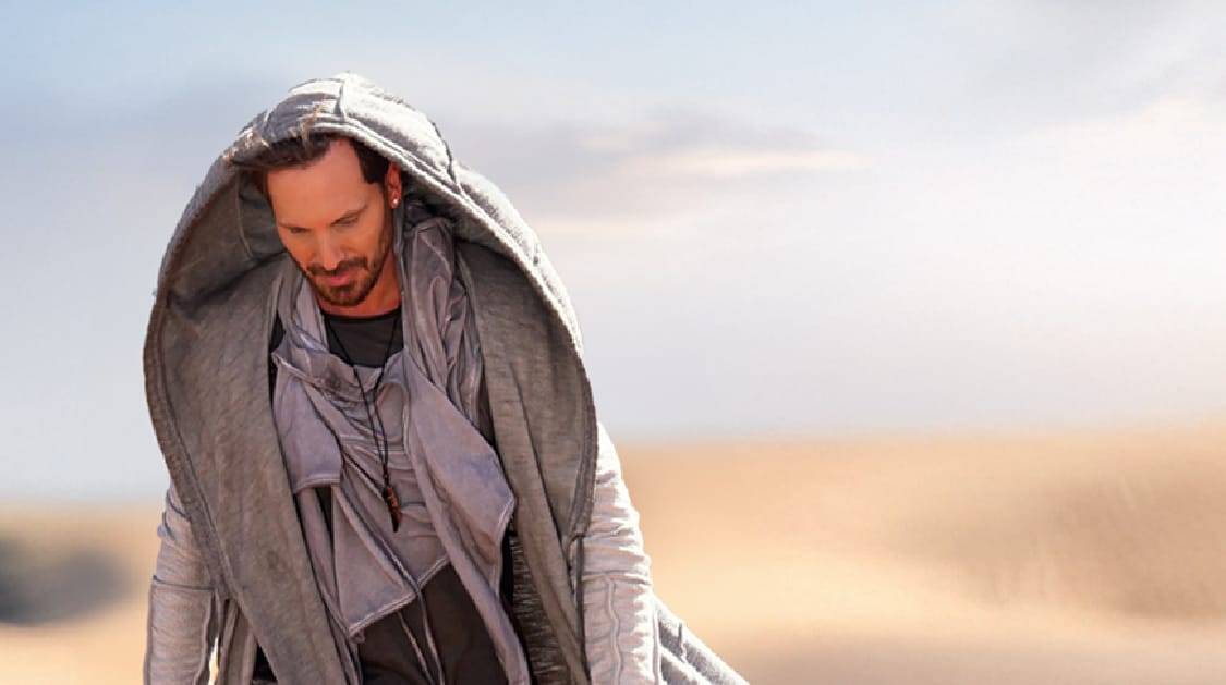 الفنان عزيز عبدو يطلق فيديو كليب أغنيته الجديدة 
