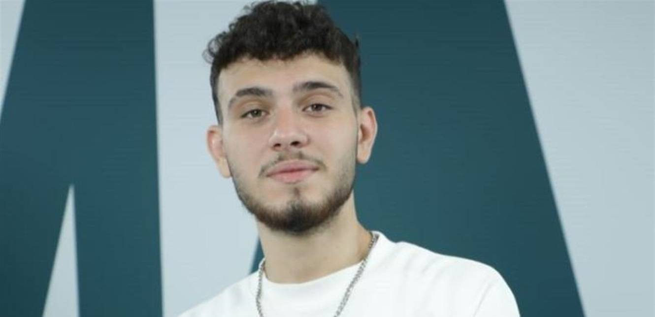 فنان مصري يوجه رسالة لـ