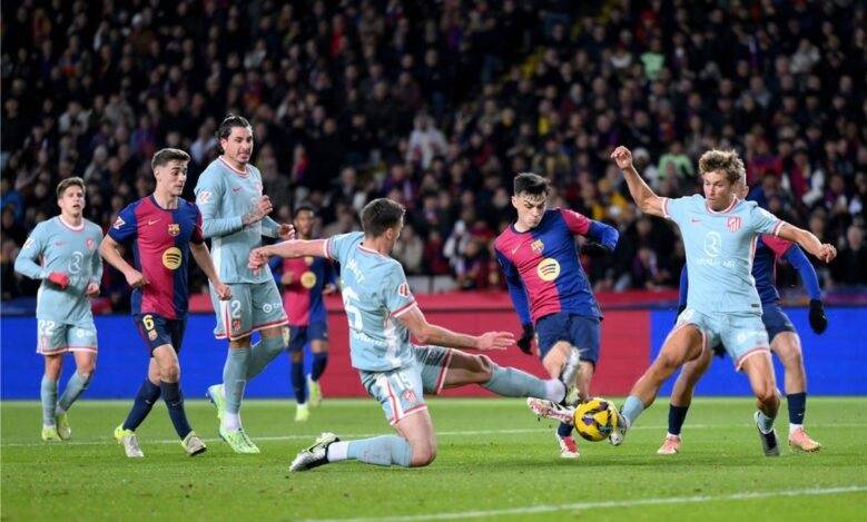 "الأمر ليس طبيعيا"... فليك يحلل أسباب انهيار الفريق الكاتالوني
برشلونة يحارب الزمن وصراع ألماني - انكليزي على داني أولمو