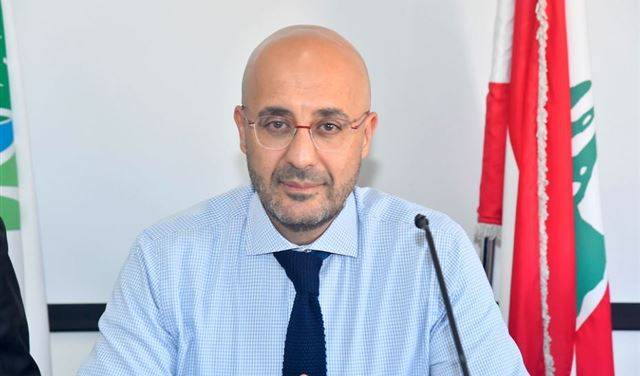 ياسين اطلق المرحلة الاولى من مساعدة النازحين اللبنانيين من سوريا الى الهرمل