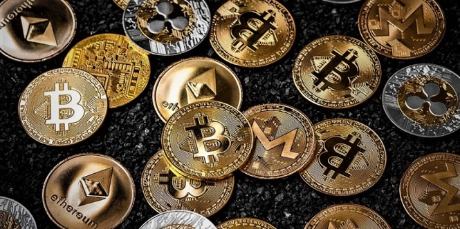 خبراء يحذرون : دعم ترامب للعملات
المشفرة سيقوض القواعد الرقمية الاوروبية