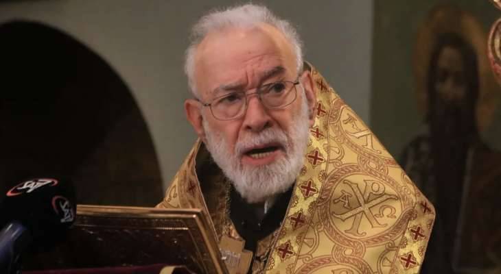"شدد على أن سيف الكلمة الأمضى بين كلّ الأسلحة"
عودة: كم من حرب بدأها طغاة ذهب بسببها
آلاف الأبرياء... وظلّوا هم في الحكم يبطشون