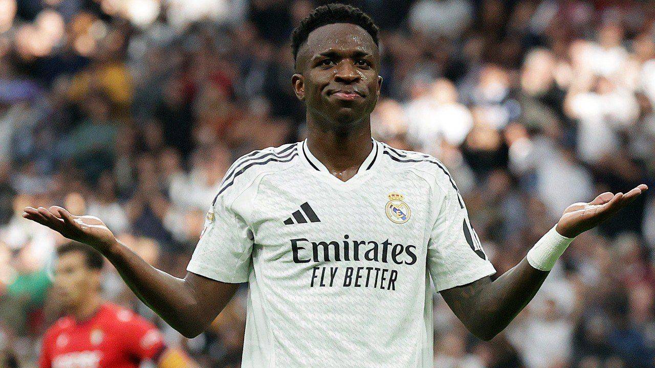 براتب يلامس مبابي... ريال مدريد
يقطع طريق الأهلي نحو فينيسيوس