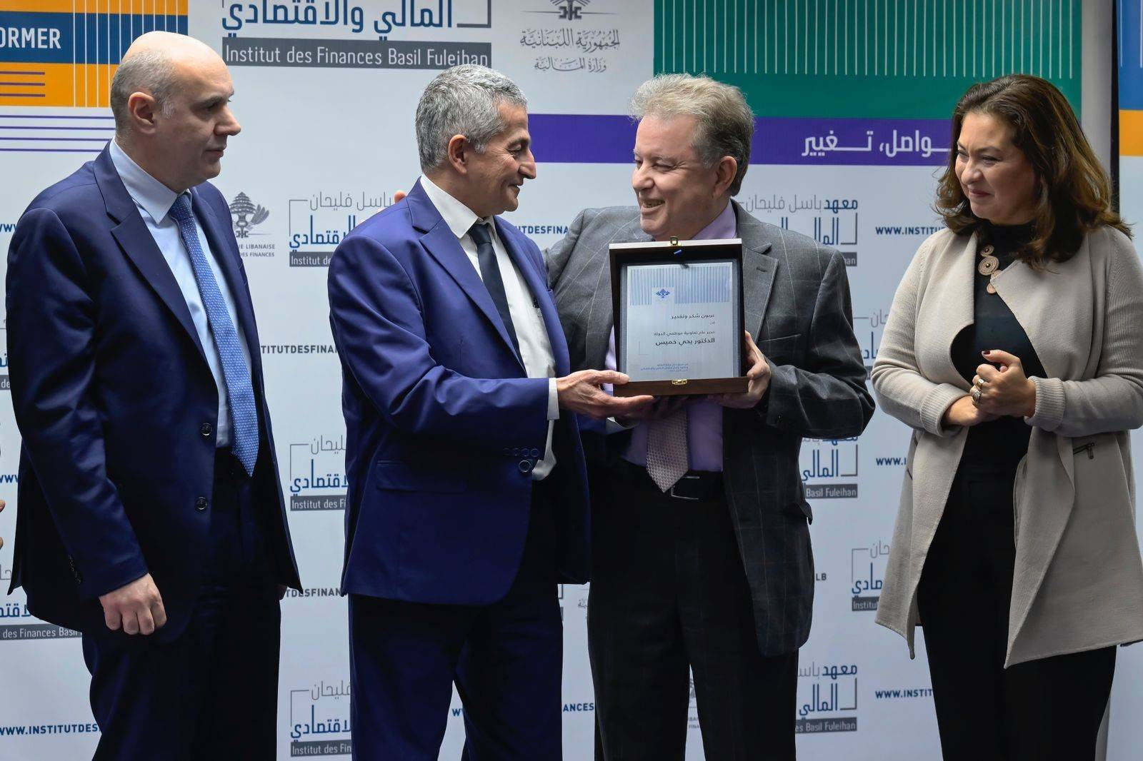 "معهد باسل فليحان" كرم يحيى خميس
الخليل: نتطلع الى إعادة هيكلة
مؤسساتنا وفق رؤية إصلاحية شاملة