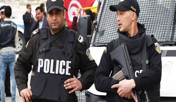 طعن شرطي تونسي خلال مداهمة أمنية