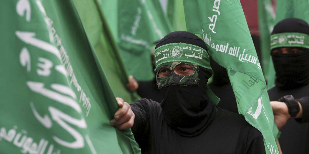 جيش الاحتلال يعلن اغتيال عنصرين من حركة حماس في غزة